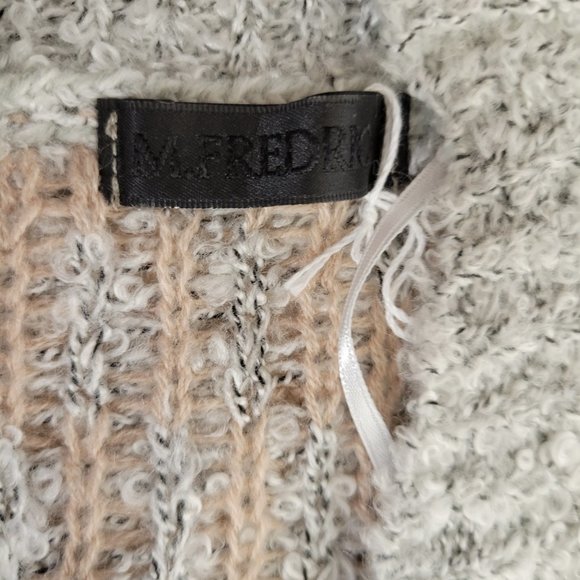 M. Fredric, size M, loose cardigan.  Light grey and mauve pink. NWOT. - Picture 10 of 14